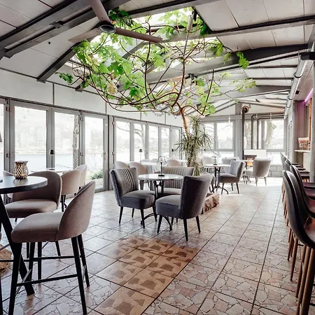 Topky Guest house